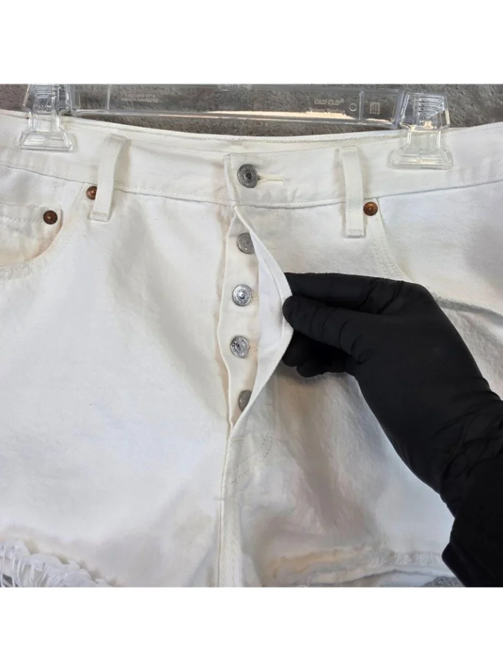 Levi's 501 Premium Shorts Womens W32 White Denim Cutoff Button Fly Frayed Hem